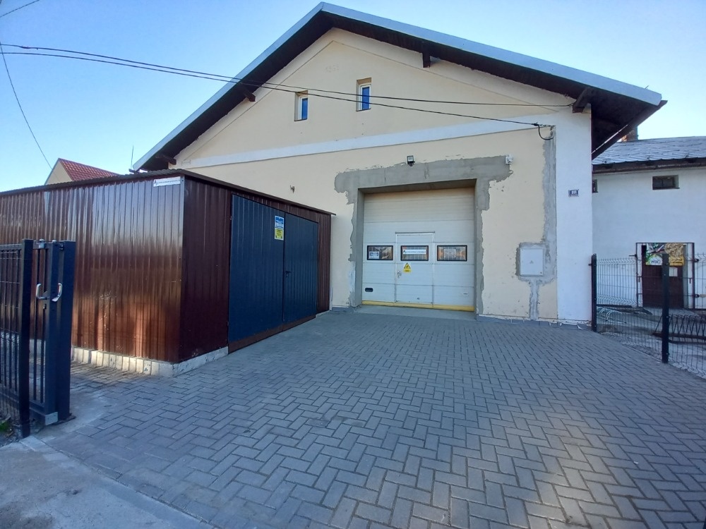 pronájem skladu 230 m2, s kanceláří a garáží, v Orlové - 13