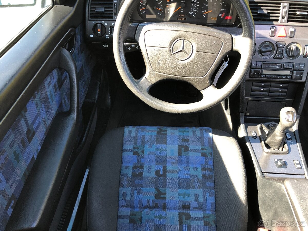 Mercedes Benz C 280 V6 - 13