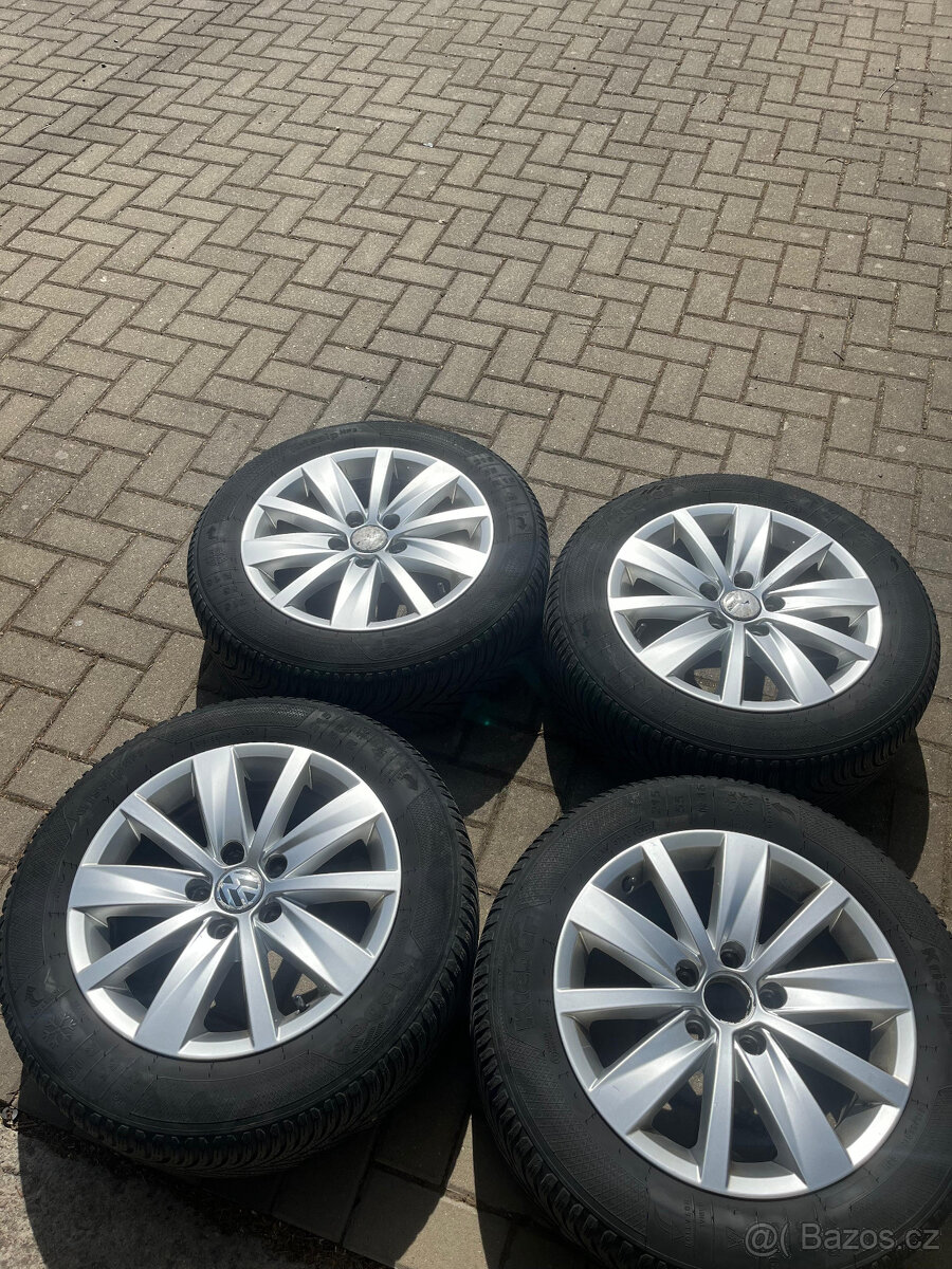 VW Passat b7 combi 1.6 tdi 77kw,STK do 4/28,2.maj. - 13