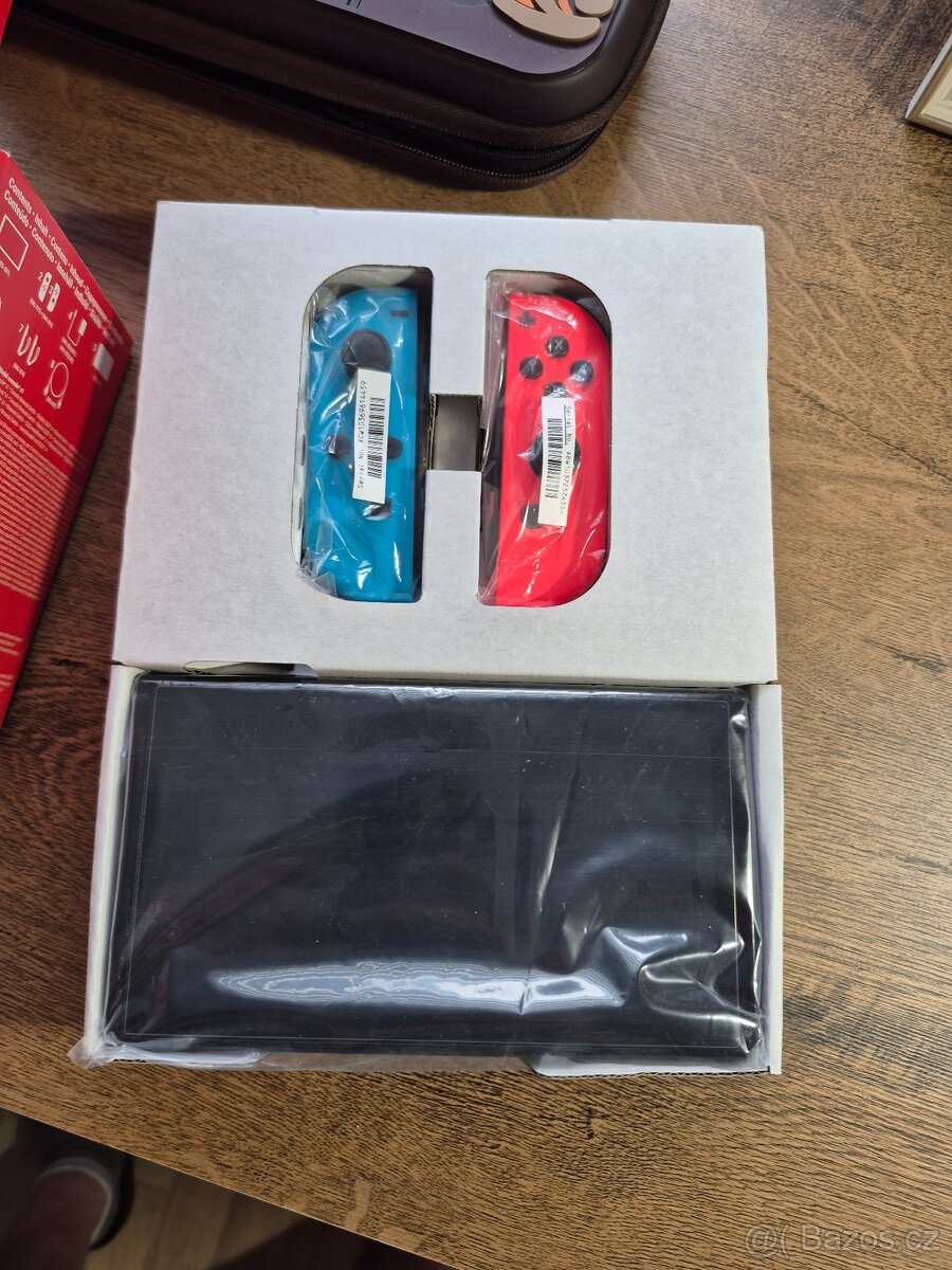 Nintendo Switch OLED model - 13
