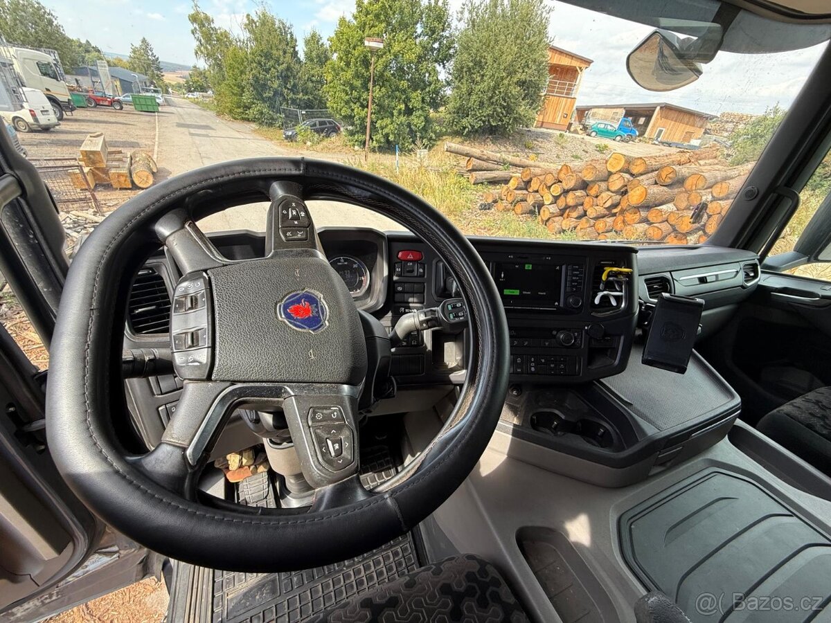 Lesovůz SCANIA G500 - 13