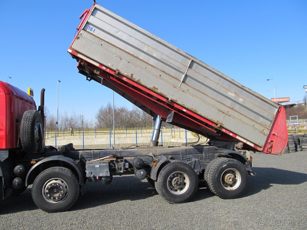 Scania DC 1201 8x6 sklápěč - 13