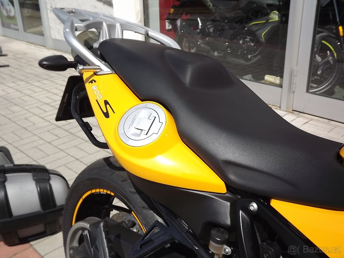 BMW F 800S - 13