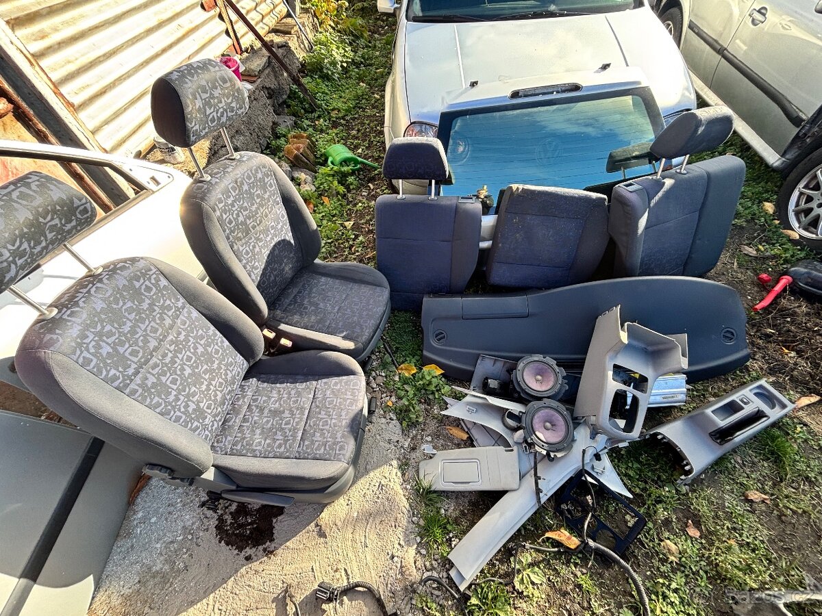 Škoda octavia 1 1.9tdi 66kw předface díly z vozu - 13