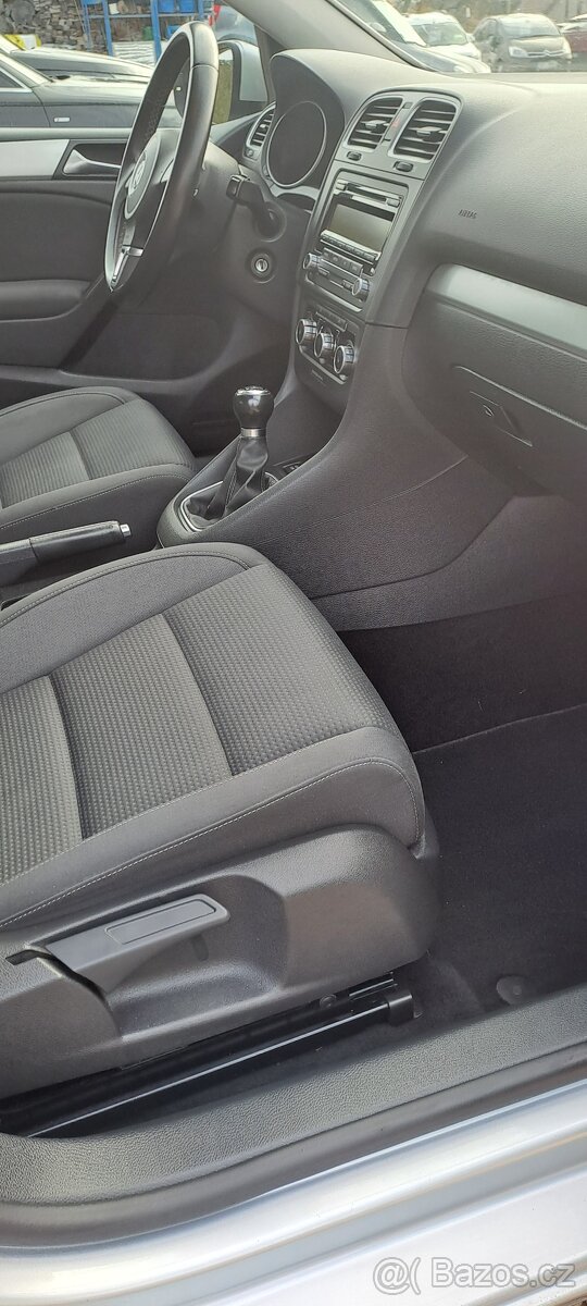 Volkswagen Golf 2.0 TDI 103kW 4MOTION - 13