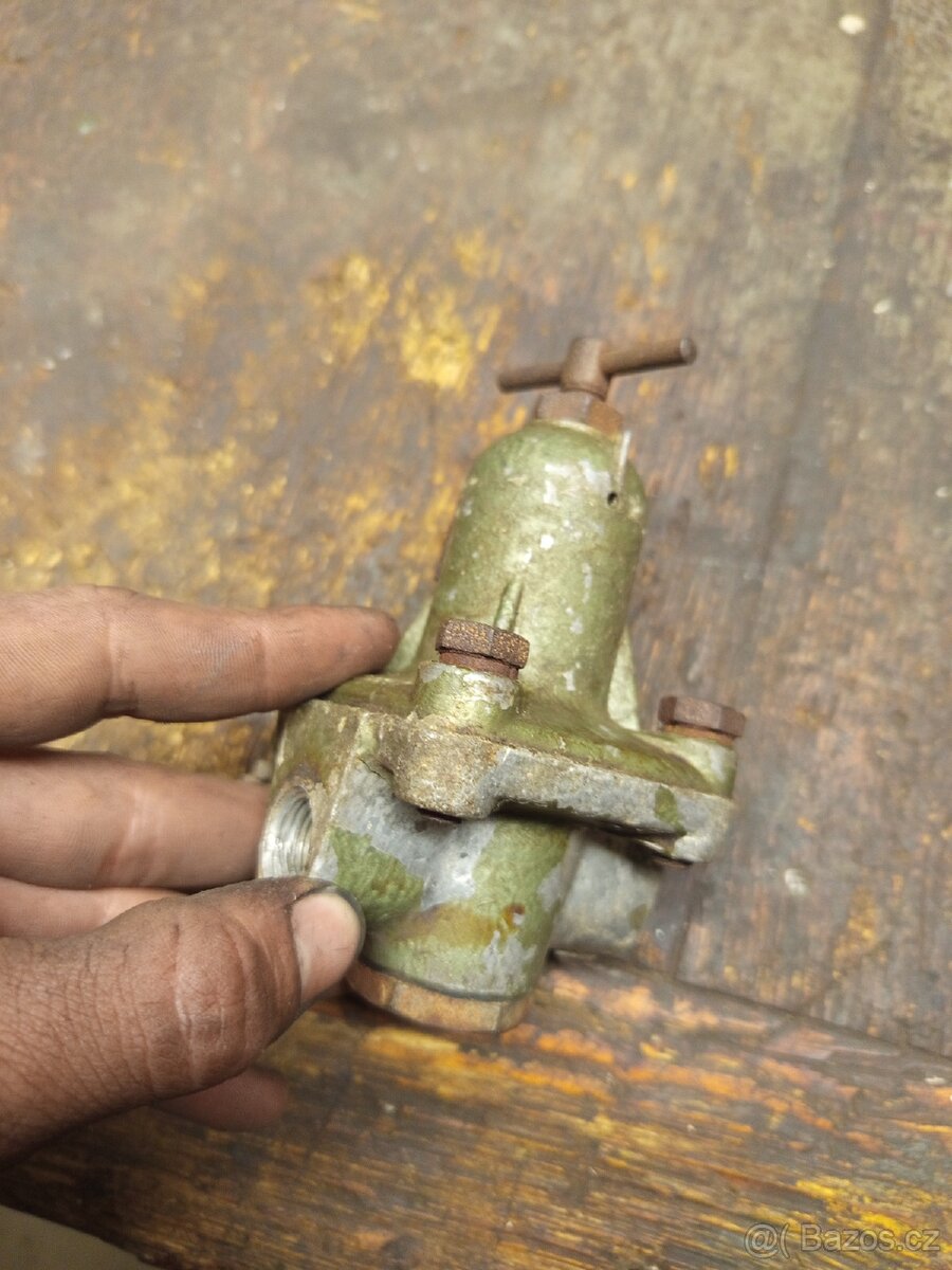 3ks Vyrovnávač tlaku praga V3S - 13