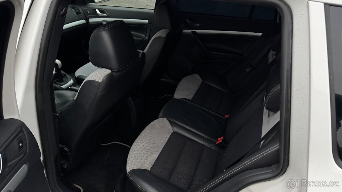 Škoda Octavia RS 2.0TDI 125kW XENON - 13