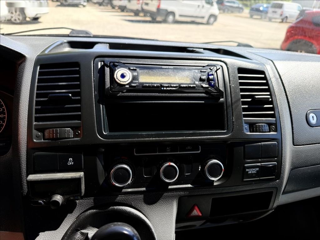 Volkswagen Transporter,2,0 TDi 4Motion 3 - 13