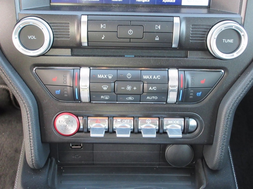 Ford Mustang, 5,0 GT V8 - 13