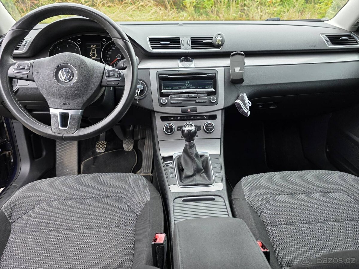 Volkswagen Passat 1.6 TDI 77kw - 13