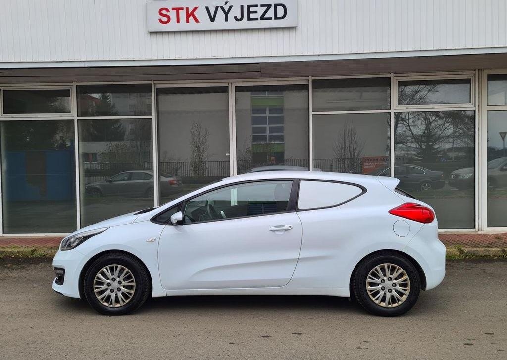 Kia Cee´d, 1,4 VAN 2.MÍSTNÁ-SERVIS-N - 13