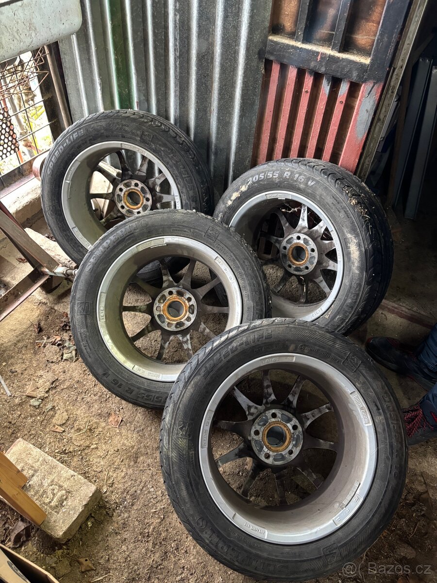Ráfky i s pneumatikami - 13