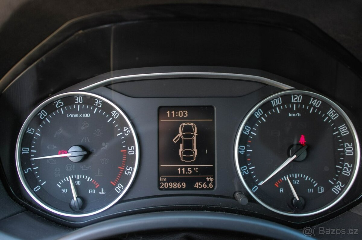 Škoda Octavia Combi 1.6 TDI CR DPF Classic - 13