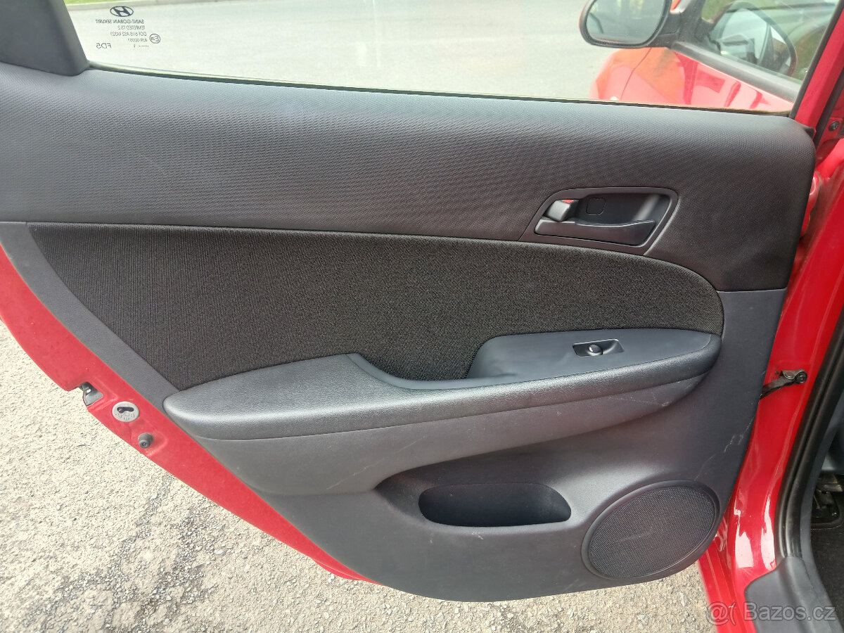 Hyundai i30 1.4i serviska - 13