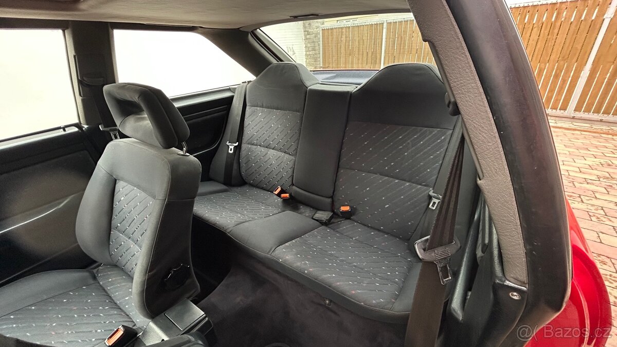 Audi Coupe typ89 - 13