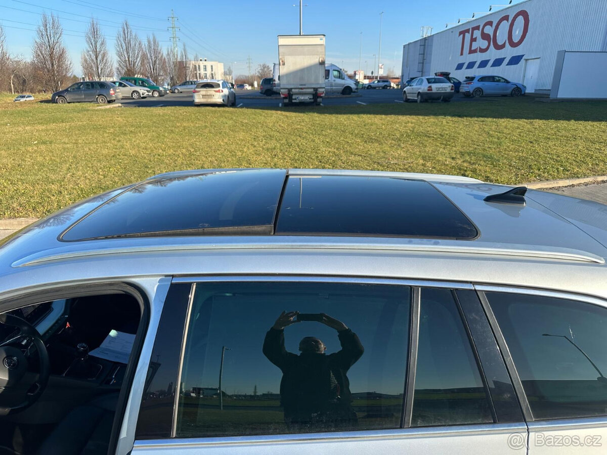 Škoda Octavia IV 2.0 TDi - Auto na splátky bez registru - 13