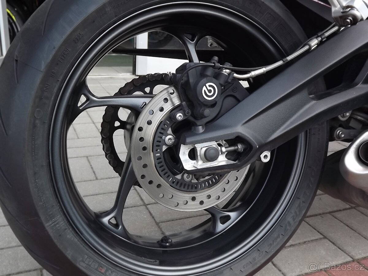 Triumph Street Triple 765 - 13