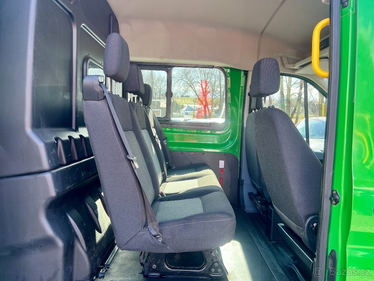 Ford Transit 2.0 TDCi 96 kW 5 míst,DPH,Klima,Stav - 13