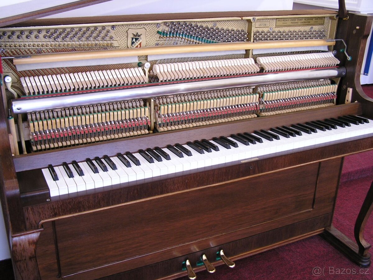 Prodám pianino Petrof mod.105 Antik - 13