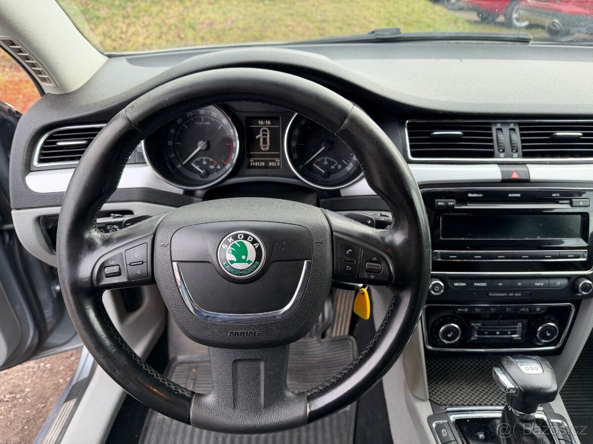 Škoda Superb 2.0 TDI DSG - 13