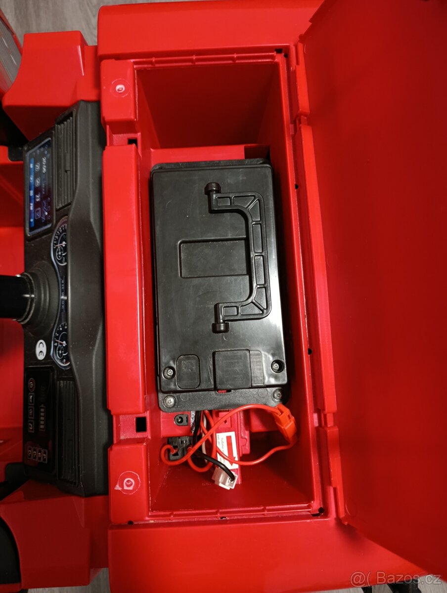 Elektrické hasičské auto - 13