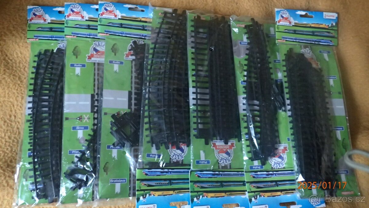 Velké množství modelů vláčků - 13
