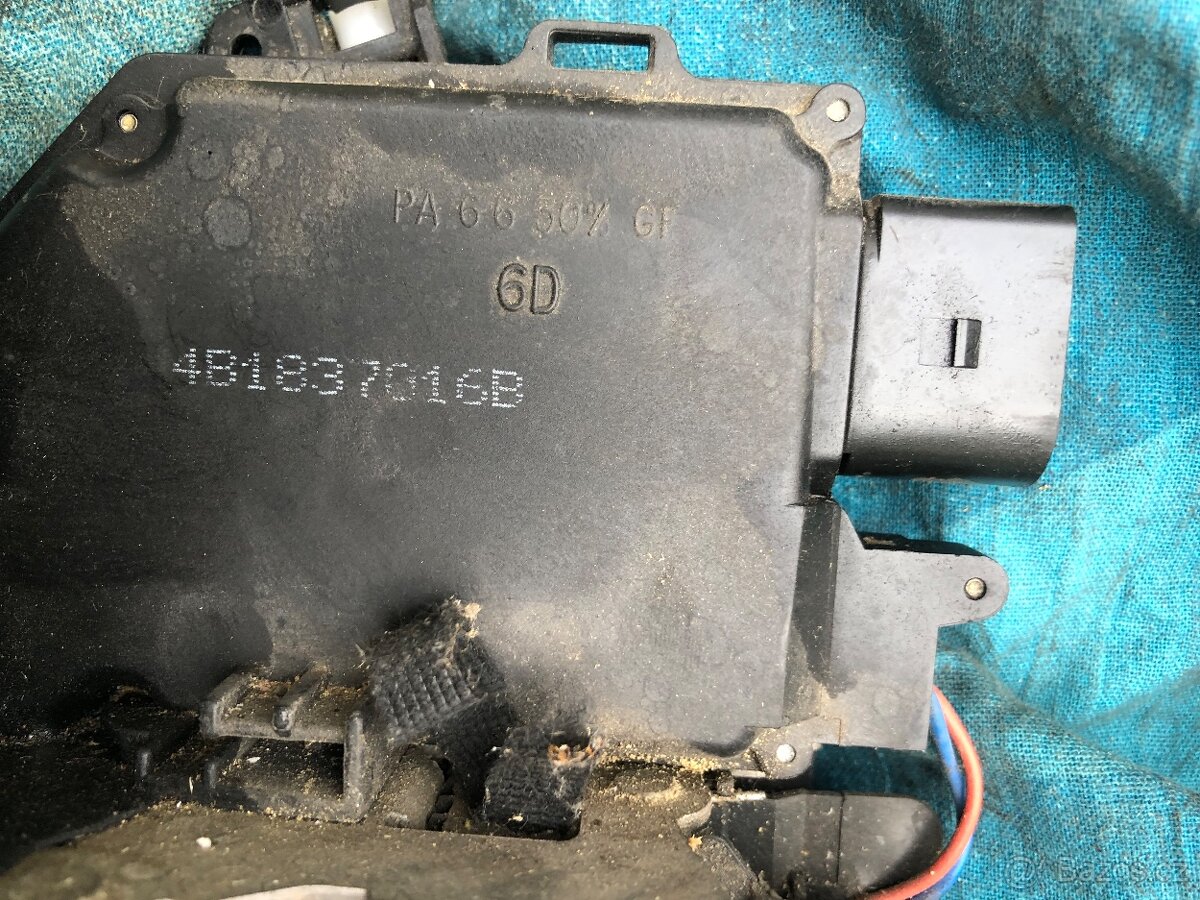 Audi a6 c5 2.5 132kw - 13