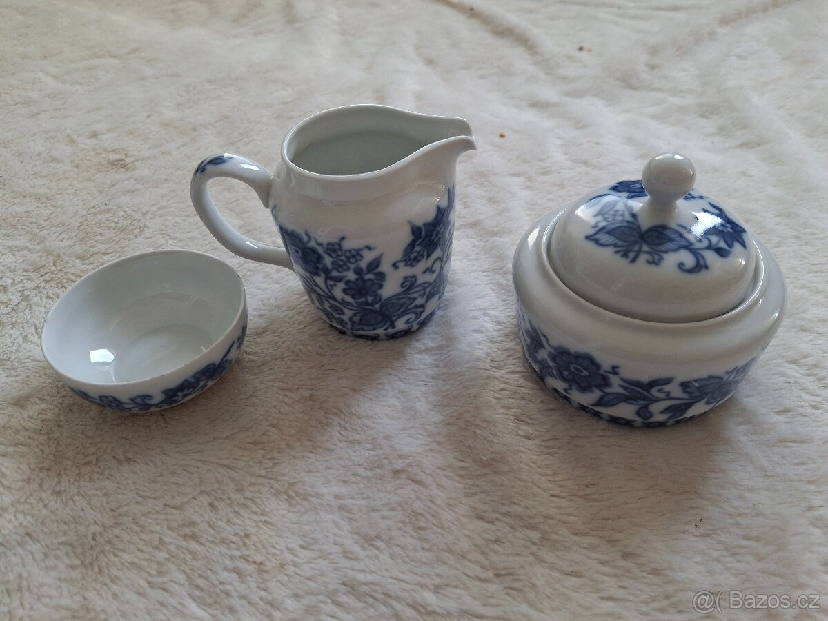 sada staré porcelánu, pravý cibulák - 13