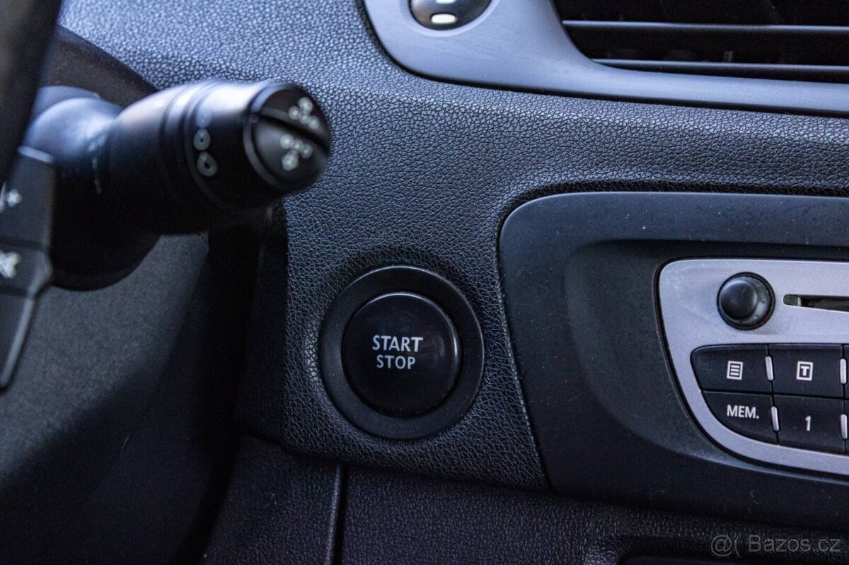 Renault Scénic 1.5 dCi 2011 - 13