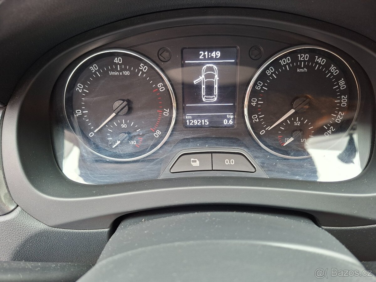 Škoda Rapid 1.2tsi - 13