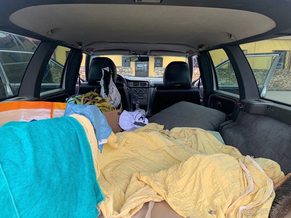 Volvo V70 - 2.5 Tdi - 103 kW - 13