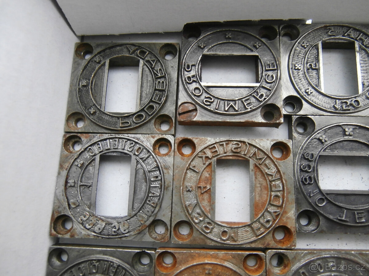 Prodám starší česká poštovní razítka - torza kus za 300 kč - 13