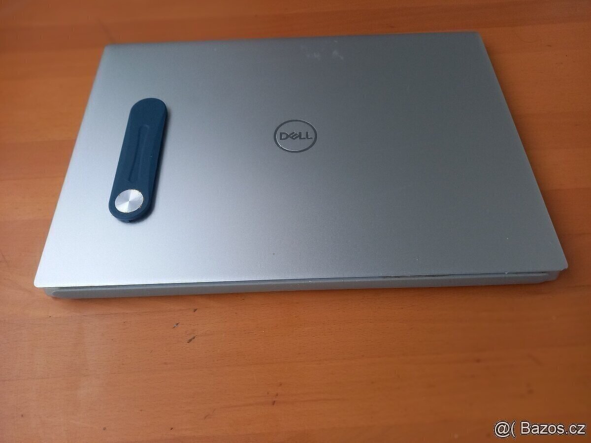 Notebook Dell, 16" Dotykový LCD, 512 GB SSD, 16 GB RAM - 13