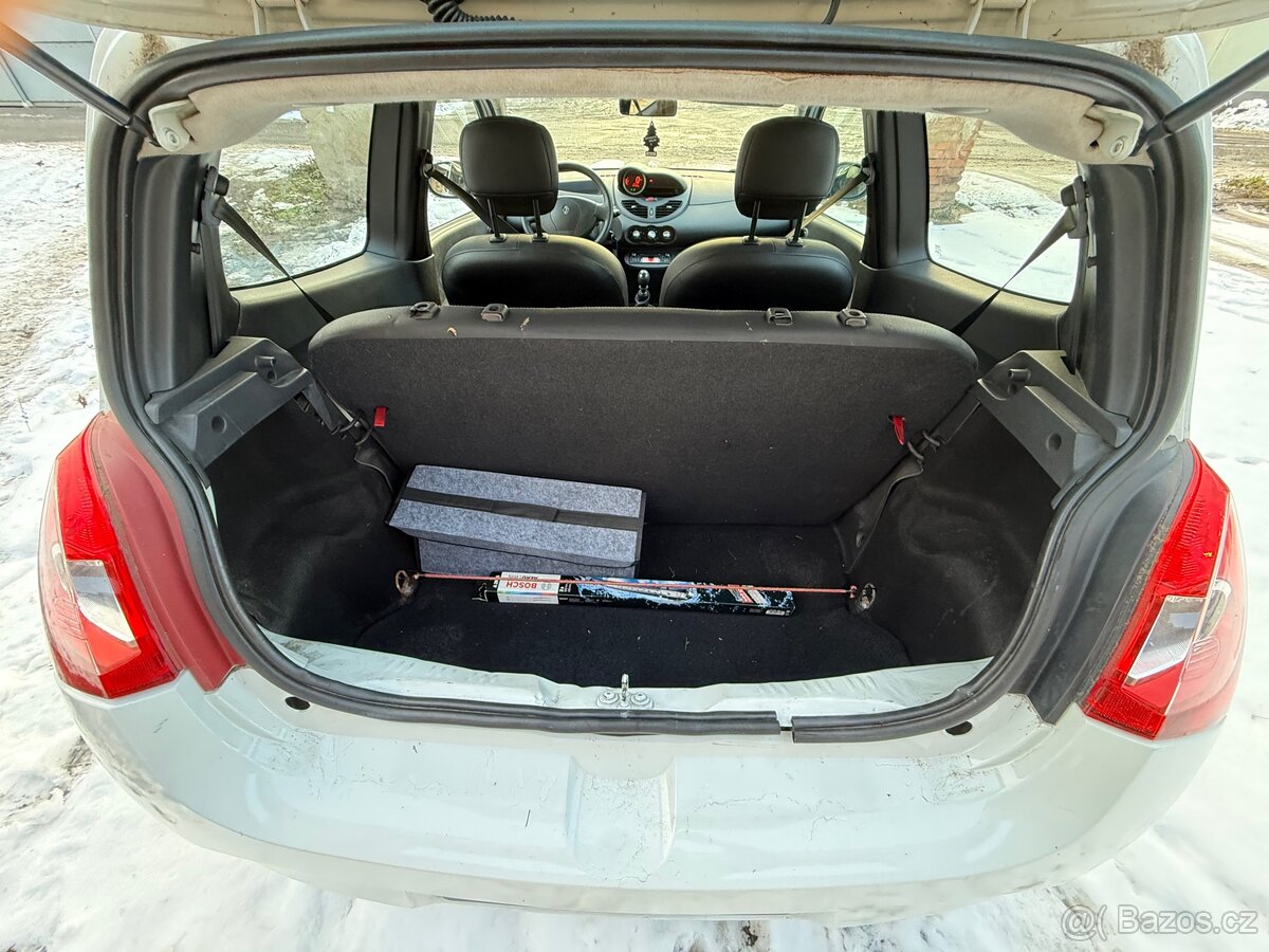 Renault Twingo facelift - 13