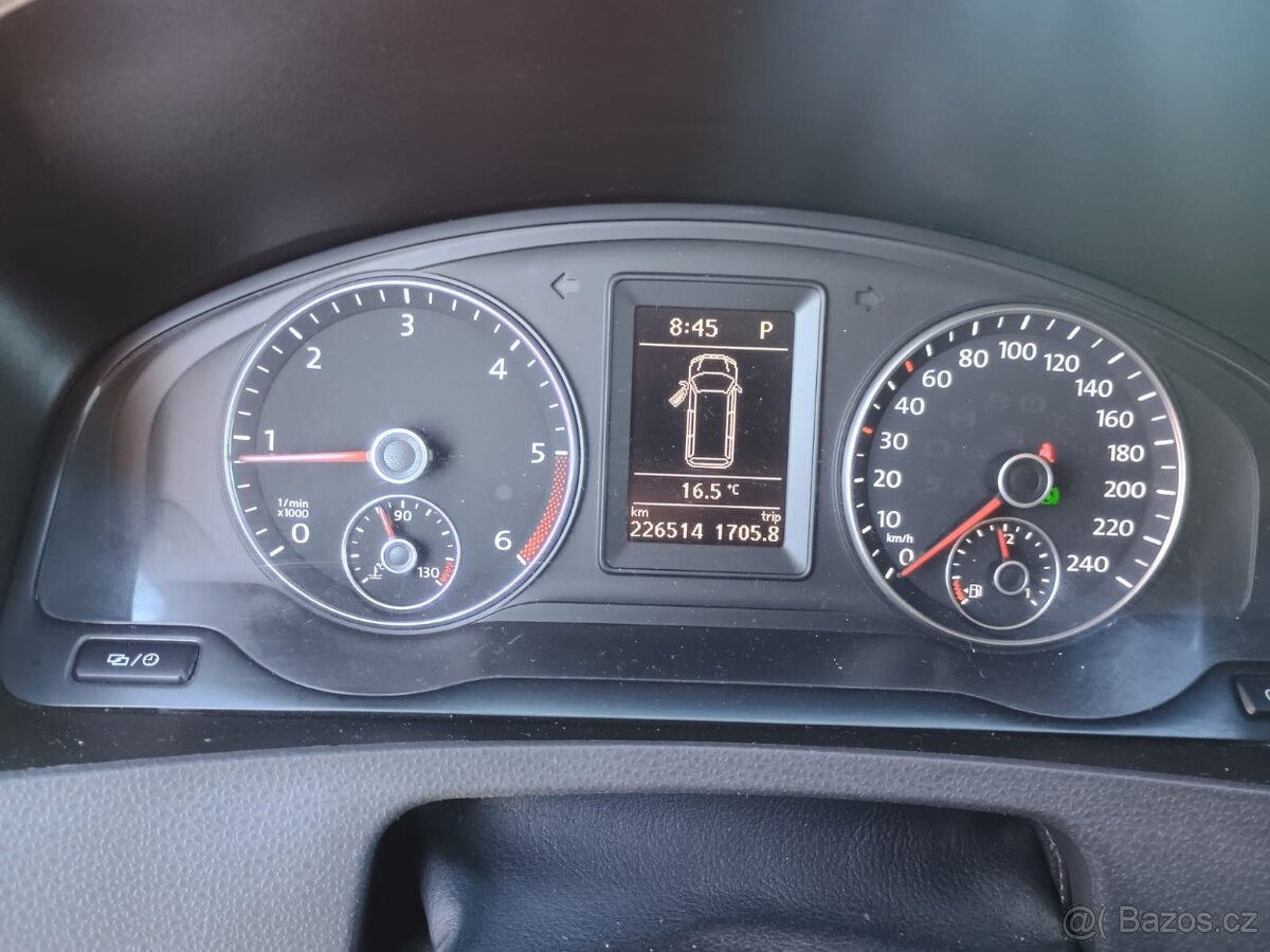 Caravelle 4x4 DSG - 13