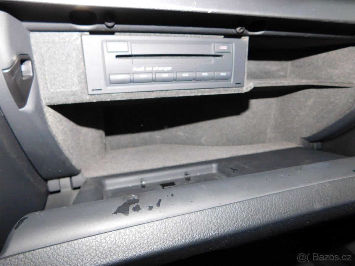 A4 Avant 1.9 tdi,,96 kw,,NÍZKA SPOTŘEBA,,bez koroze,,TAŽNÝ - 13