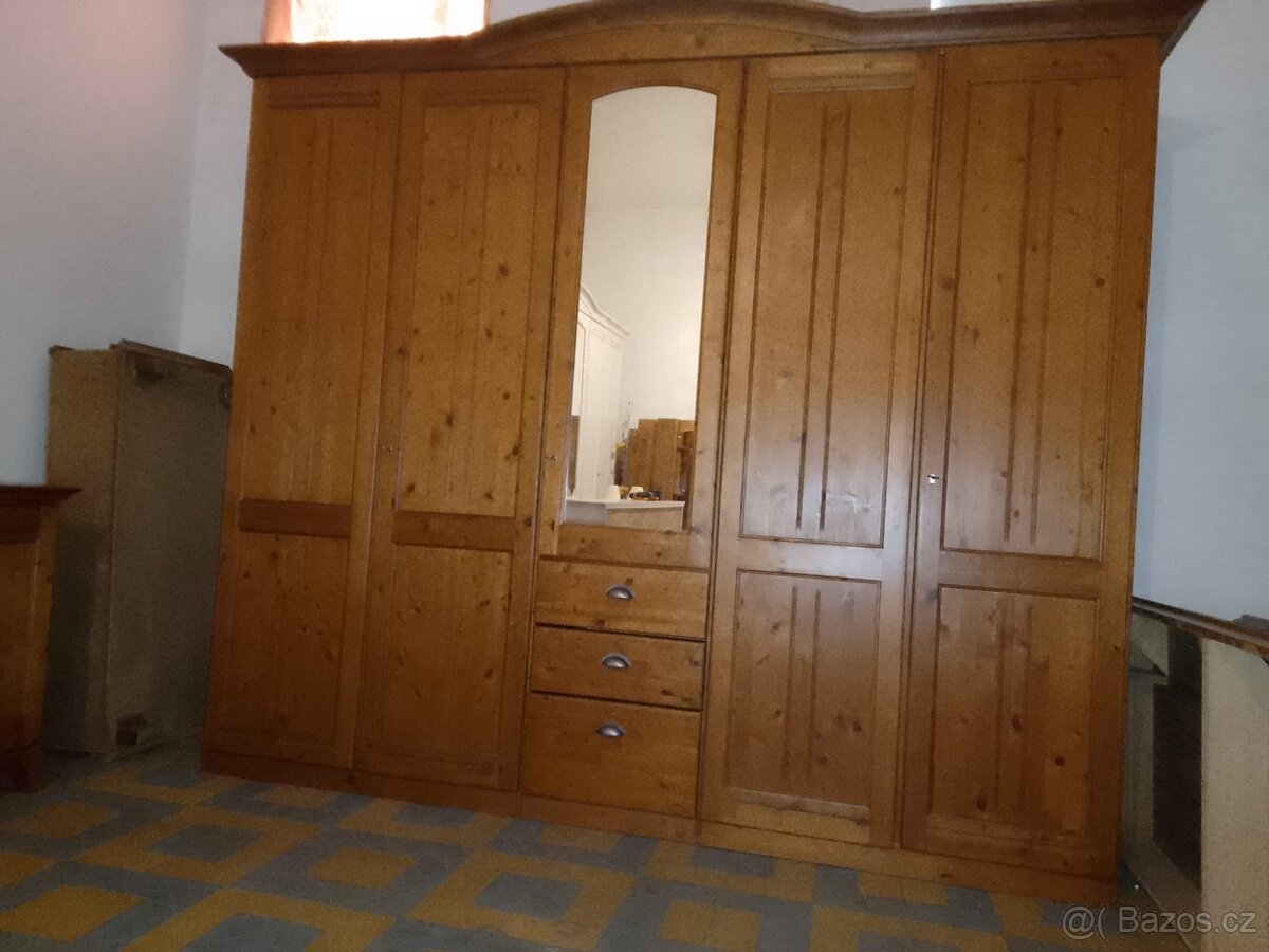 JITONA VENETO KOMPLETNÍ LOŽNICE - 13