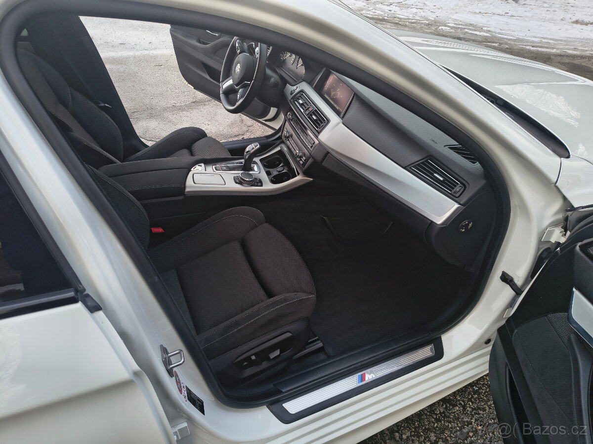 BMW 530D XDrive M-Packet - 13