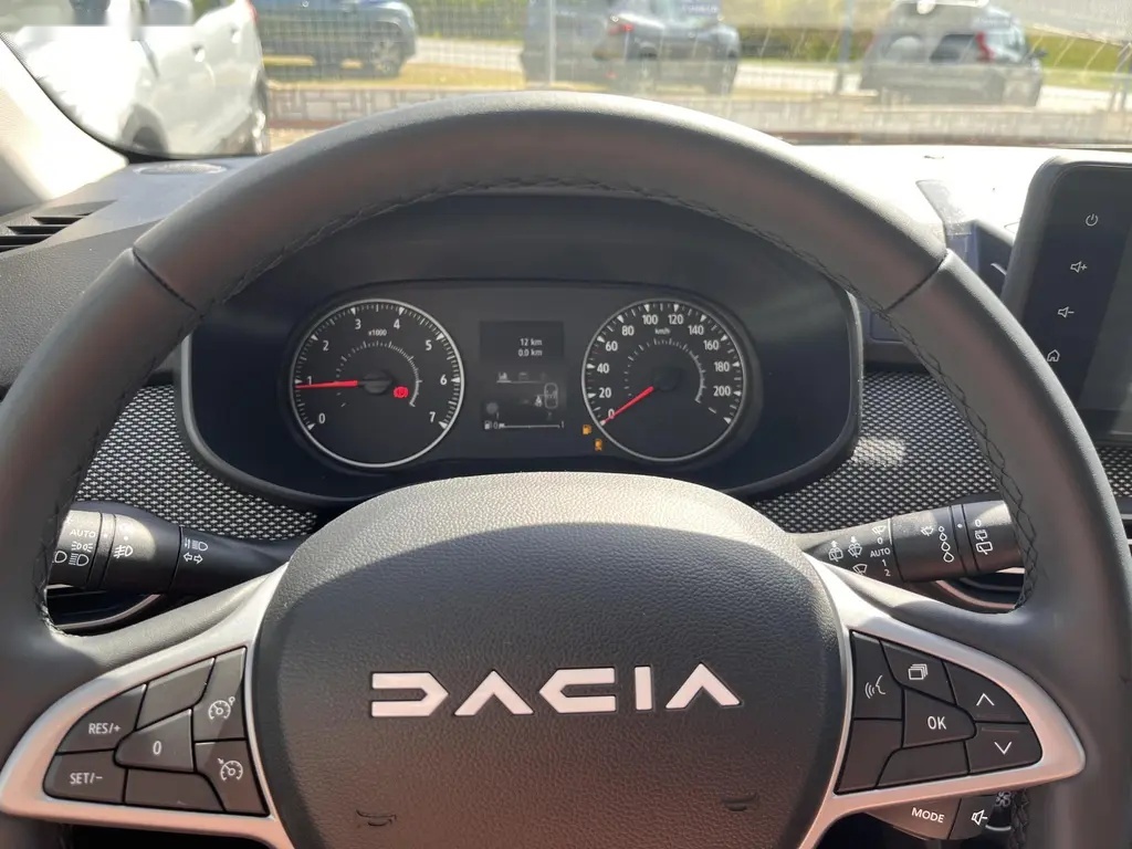 Dacia Jogger, Expression Eco-G 100 7 míst - 13