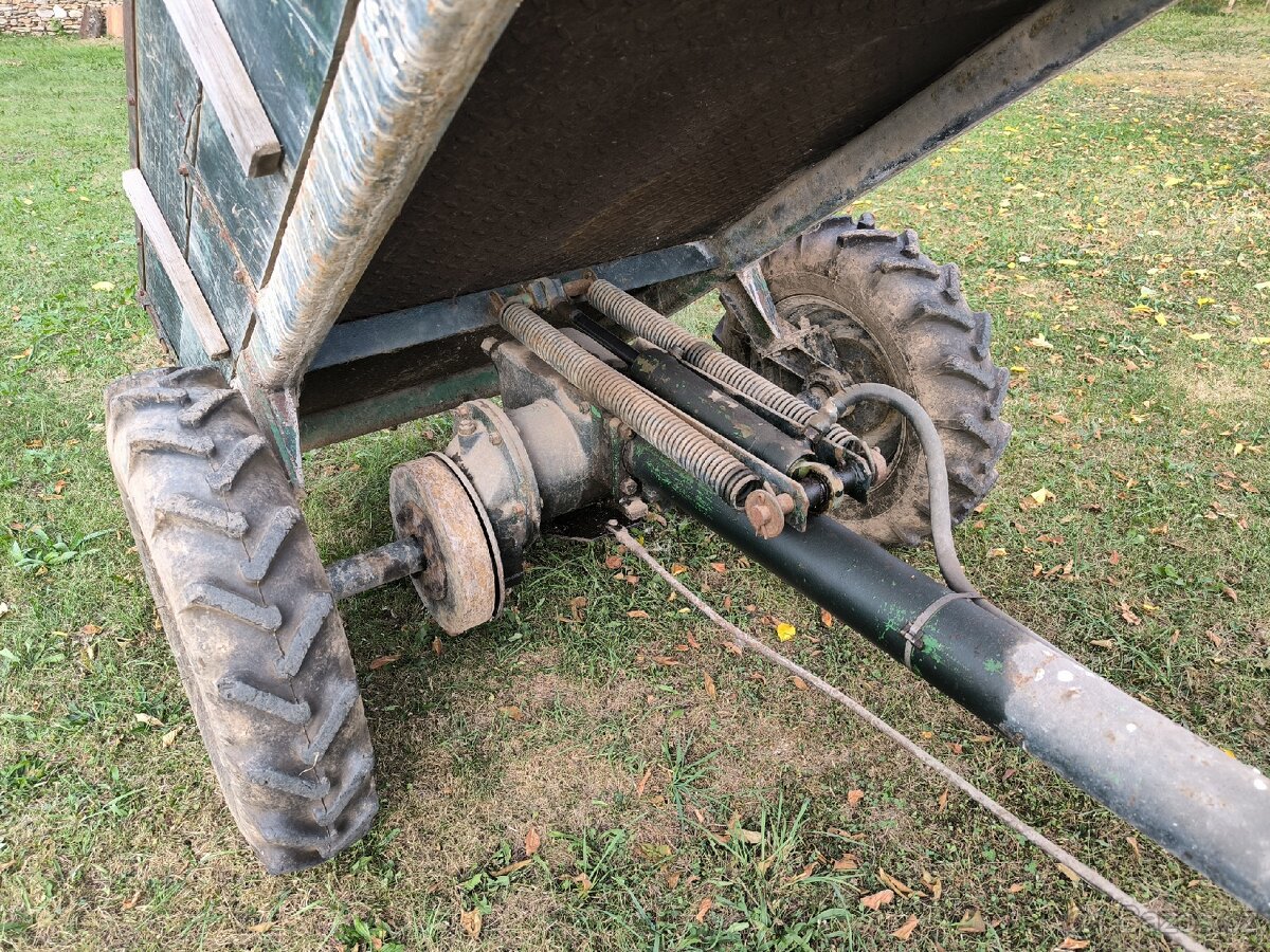 Traktor tovární výroby Agrostroj.4x4 - 13