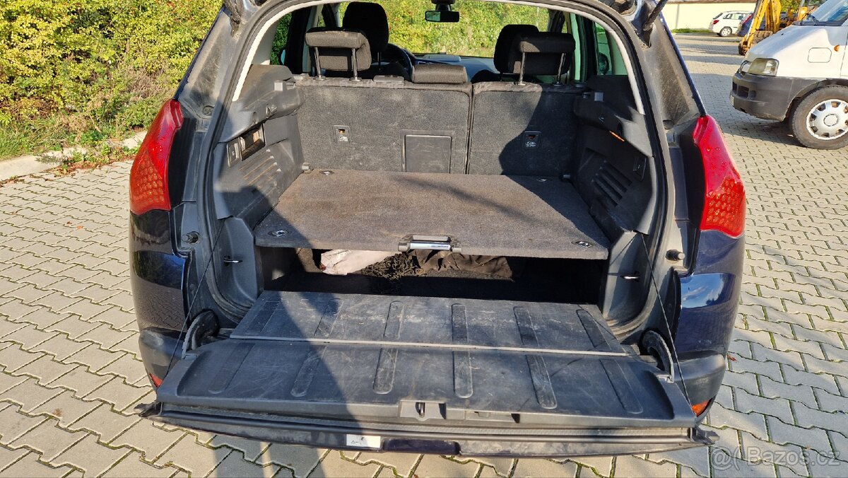 Peugeot 3008 | Nová STK, 1. Majitel, 120tis nájezd - 13