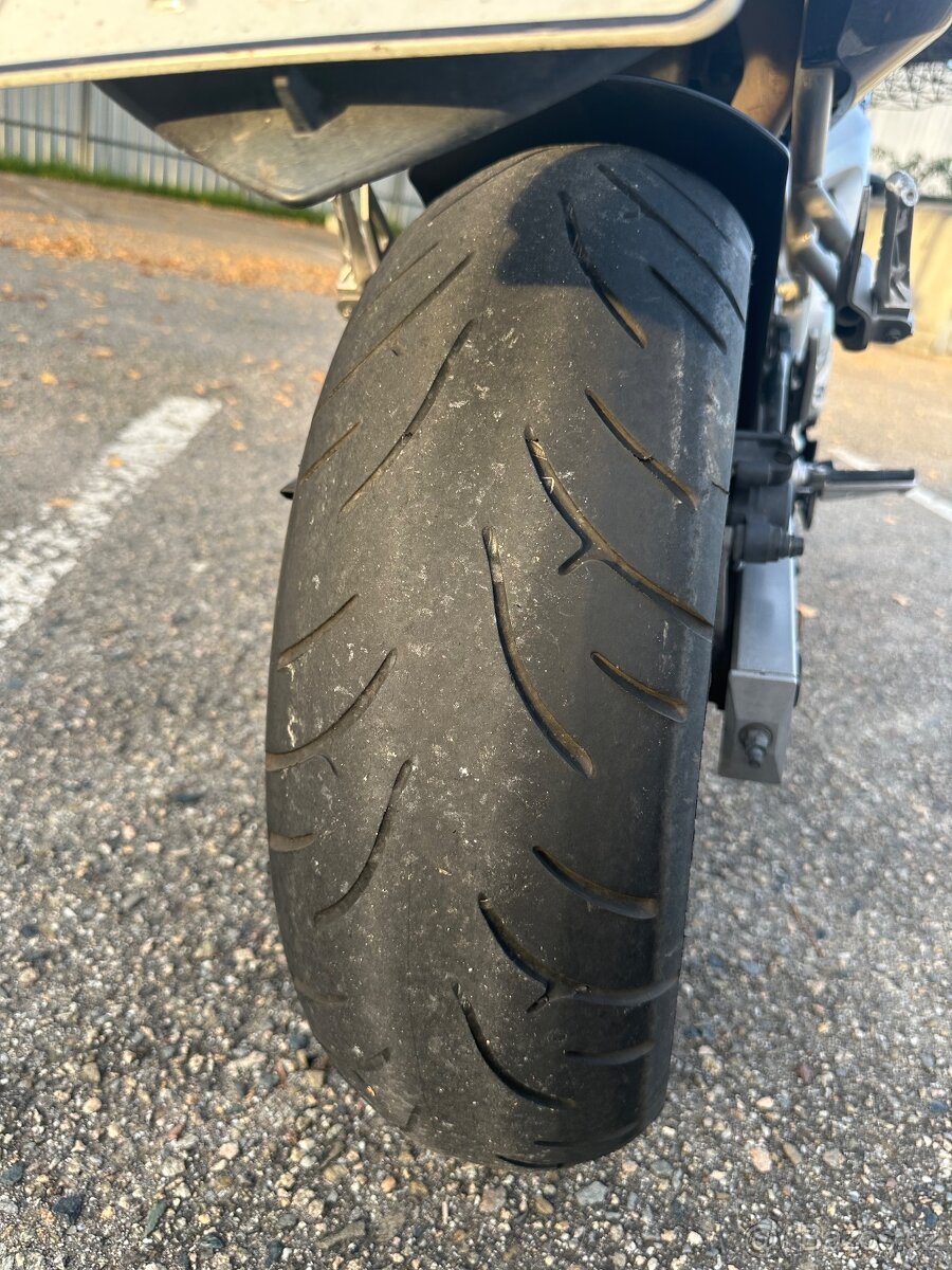 Yamaha Fazer 600 - 13