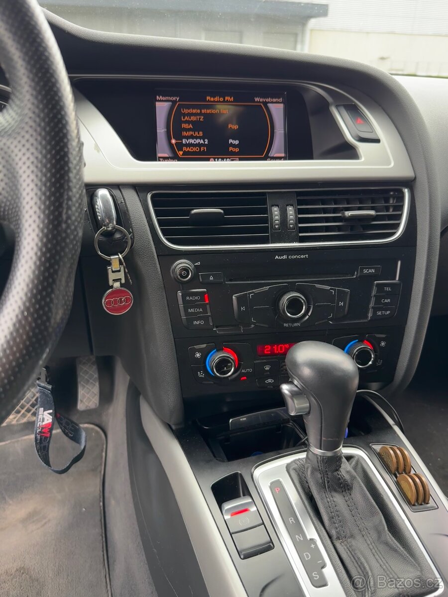 Audi a4 b8 3.0 TDi 176 kw - 13