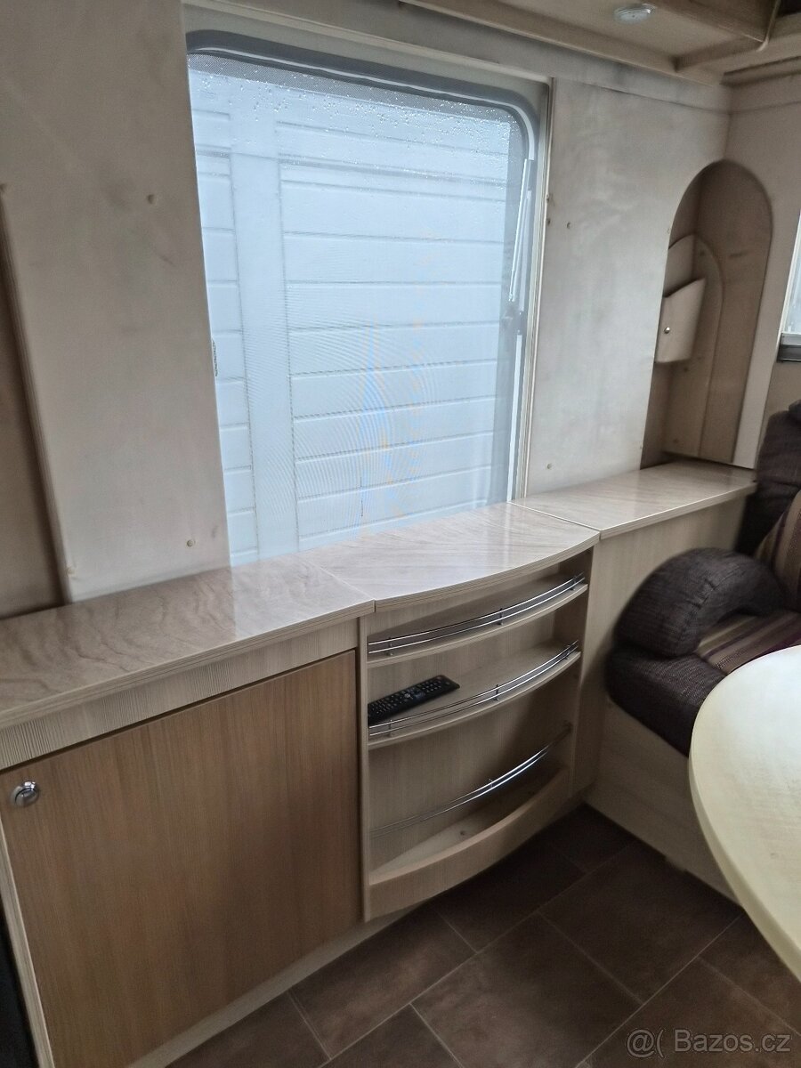 Karavan Bürstner Averso plus 410 - 13