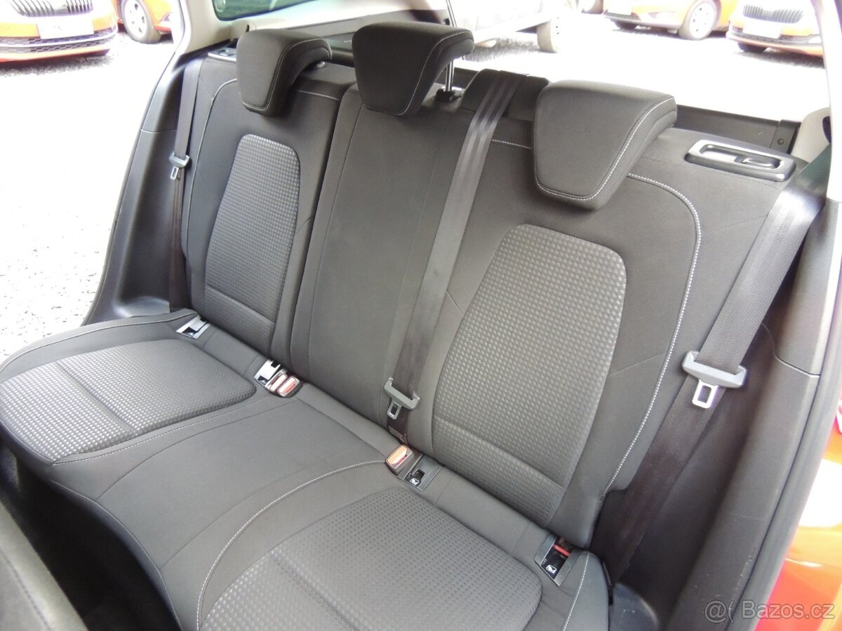 Ford Focus Combi 1.0i,92kw,ČR,1.maj.Taž.zař. - 13
