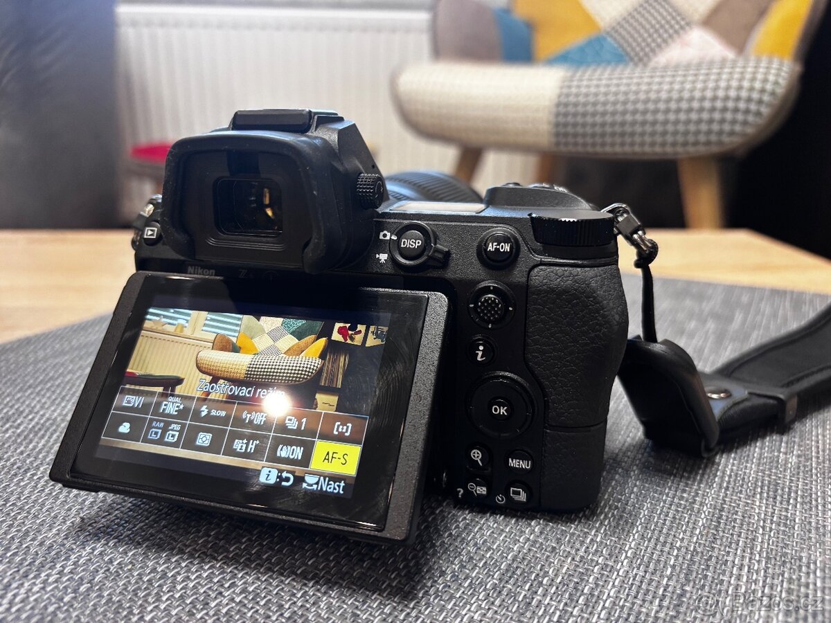 NIKON Z6+3x objektiv a příslušenství. - 13