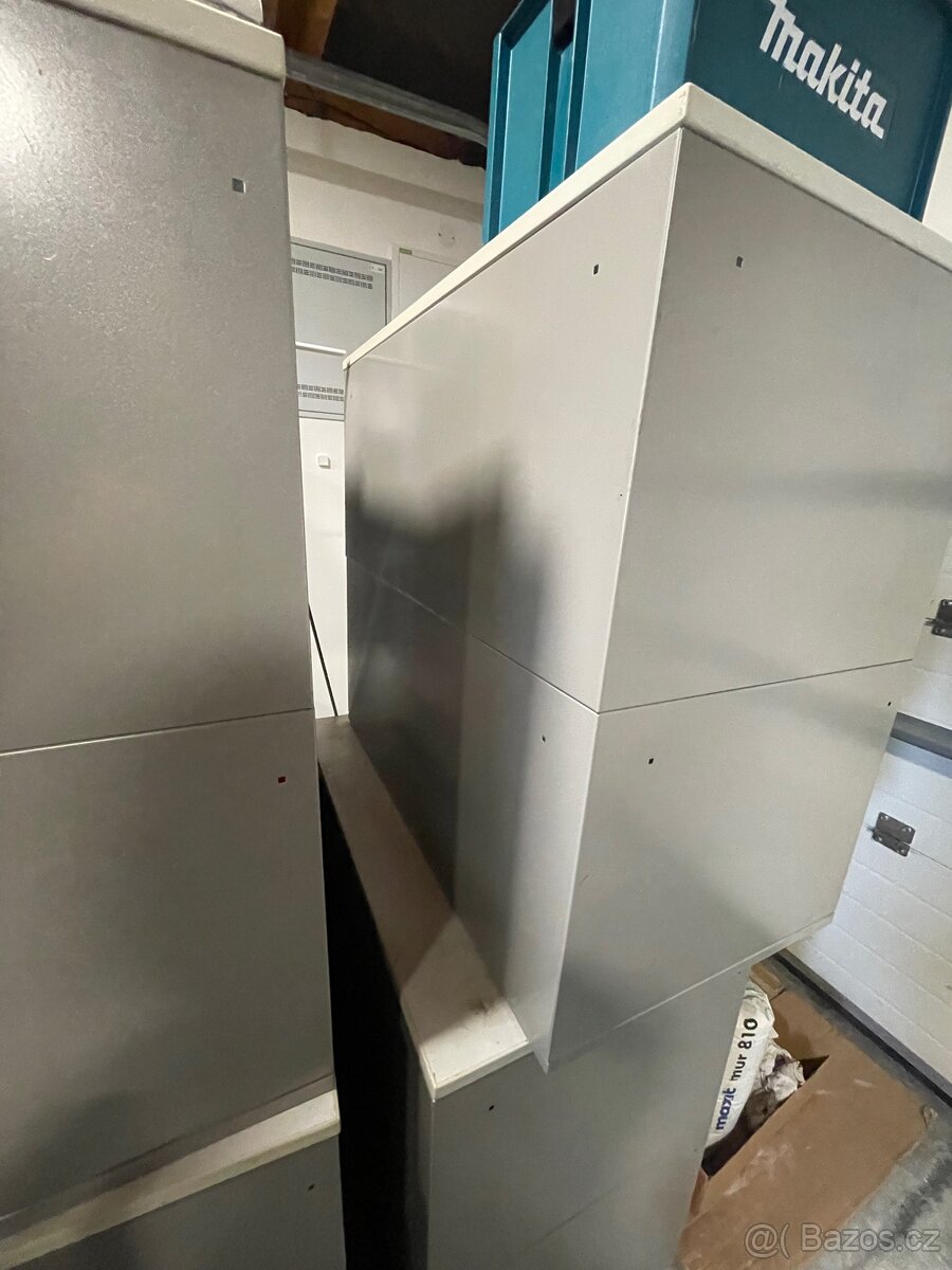 Kvalitní pevné regály skřínky Techo - 13