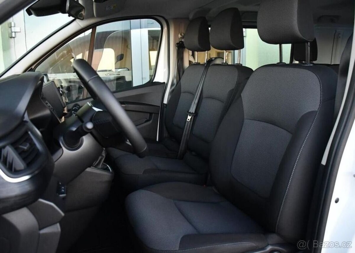 Renault Trafic 2.0dCi ČR - 13