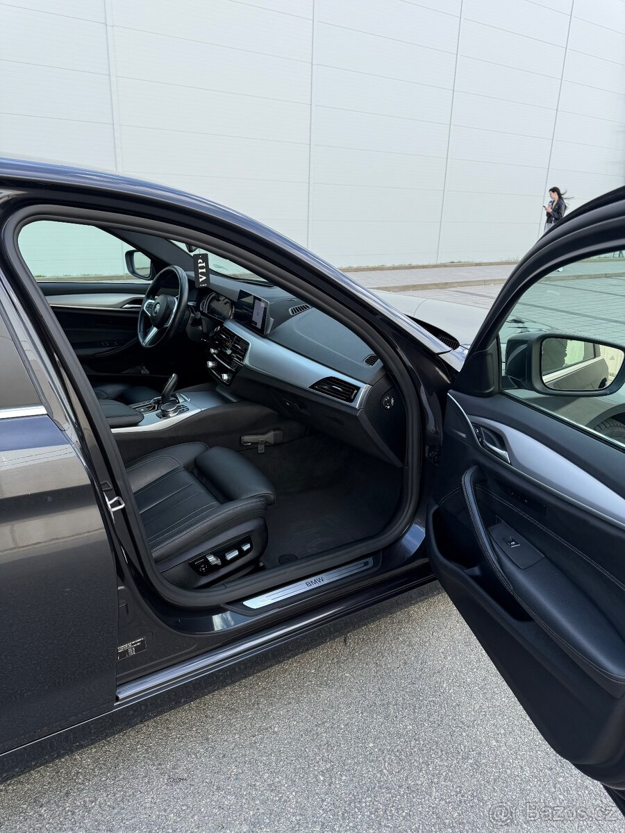 BMW 530d g30 - 13