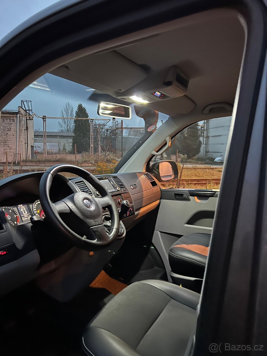 Volkswagen Transporter, 2.0 TDI, 4x4, šnorchl,naviják - 13